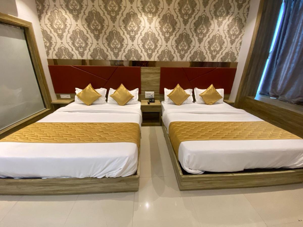 Hotel Bkc Crown - Near Trade Centre, Visa Consulate มุมไบ ภายนอก รูปภาพ