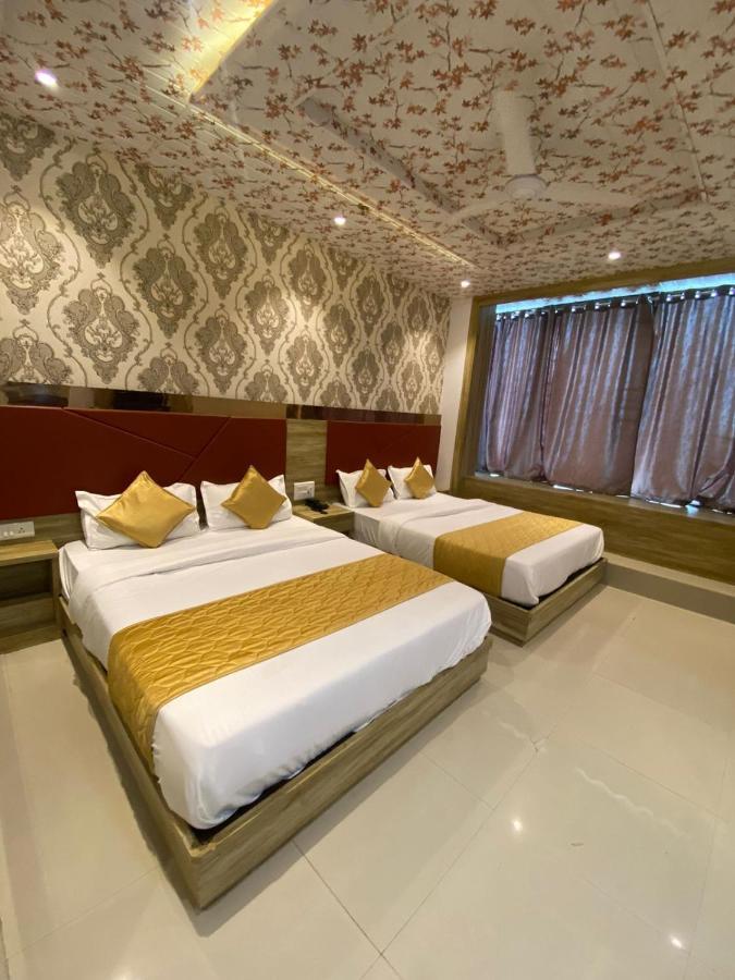 Hotel Bkc Crown - Near Trade Centre, Visa Consulate มุมไบ ภายนอก รูปภาพ